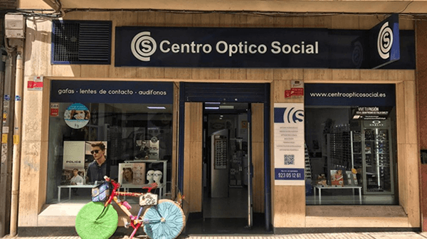 «Centro Óptico Social» en «Dime mi niño»