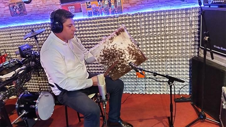 Iván García Pacheco, percusionista